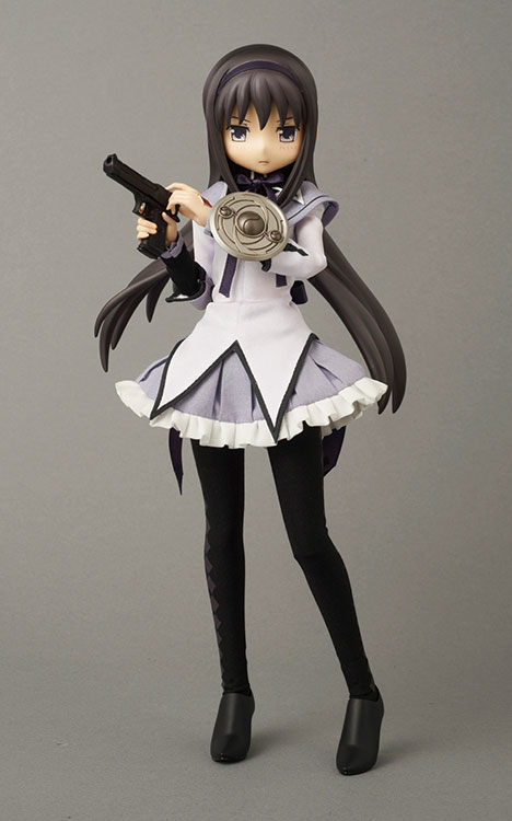 メディコムトイ